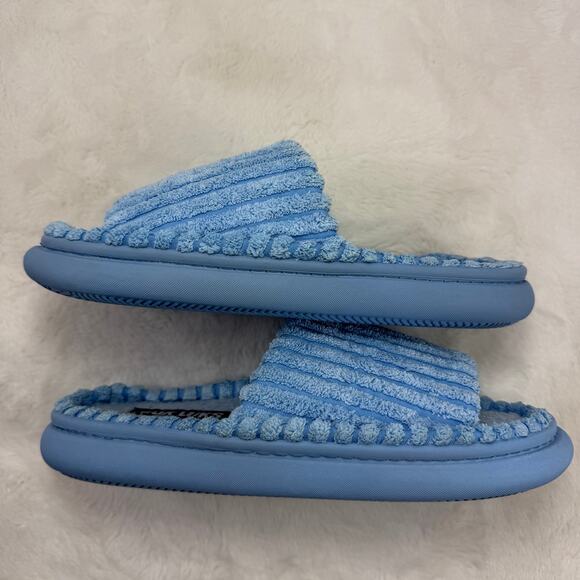 MUK LUKS Women’s Marsai Molly Slipper Powder Blue Size M (7–8) - Picture 6 of 9
